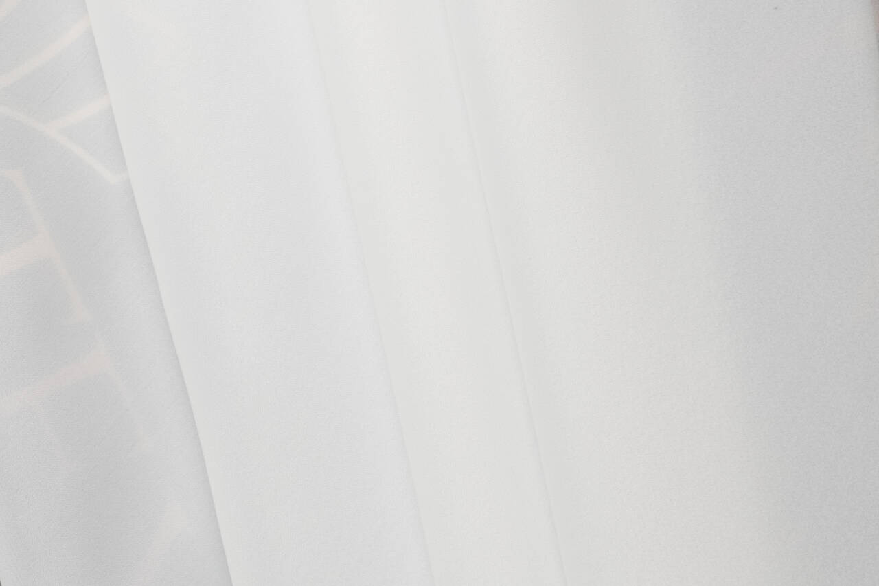 organza Wax Korolin with soft folds 330112